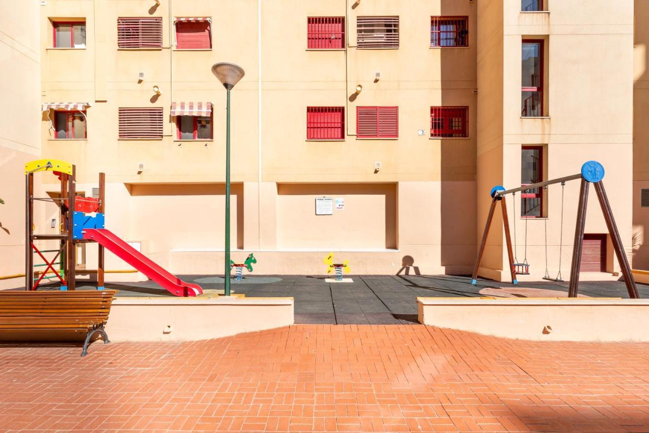 Ubicacion Perfecta Apartamento Luxury Beach Malaga Exterior photo